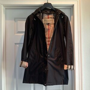 Authentic Burberry Raincoat!